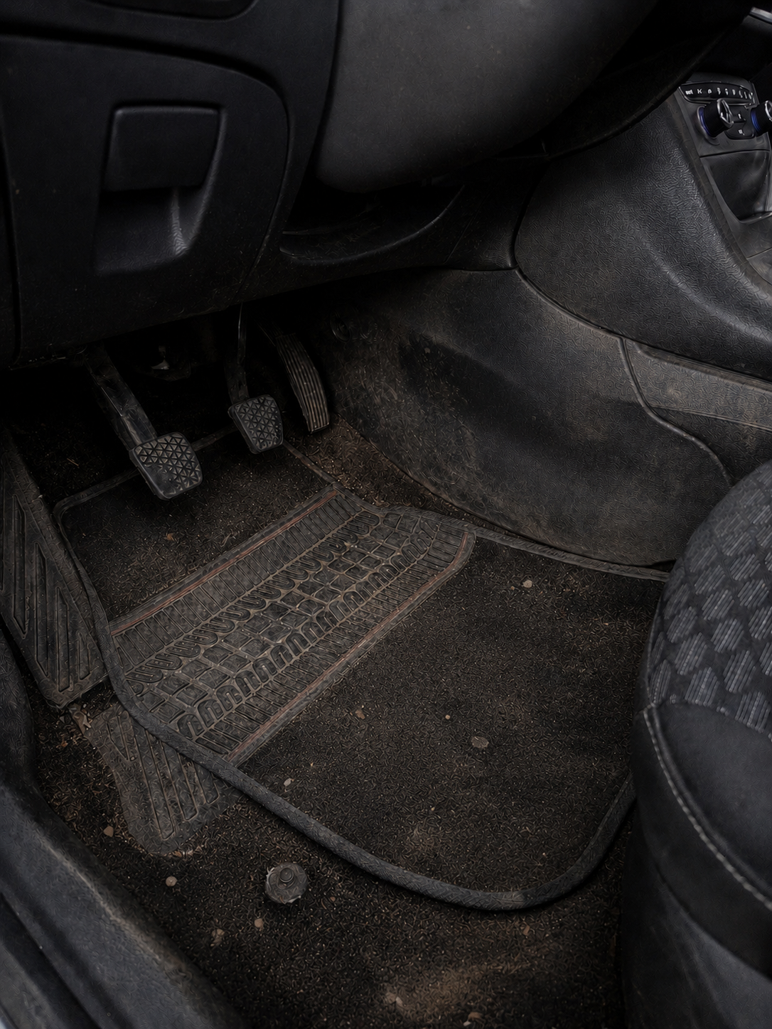 Vozilo pred detailingom - primer 2